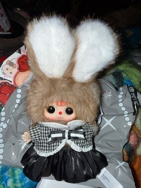 Baby Three Oli’s Wardrobe Vinyl Plush Pendant - Mocha